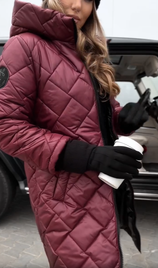 Bogna - Elegancka pikowana kurtka puchowa z kapturem