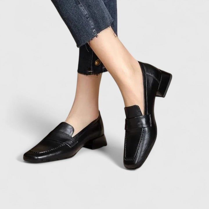 Leokadia | Ortopedyczna Elegancja Komfortu