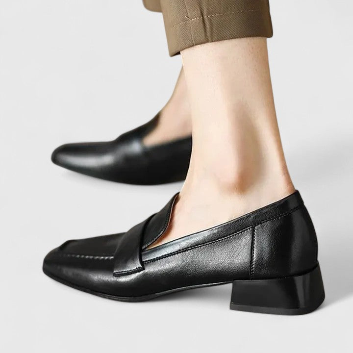 Leokadia | Ortopedyczna Elegancja Komfortu