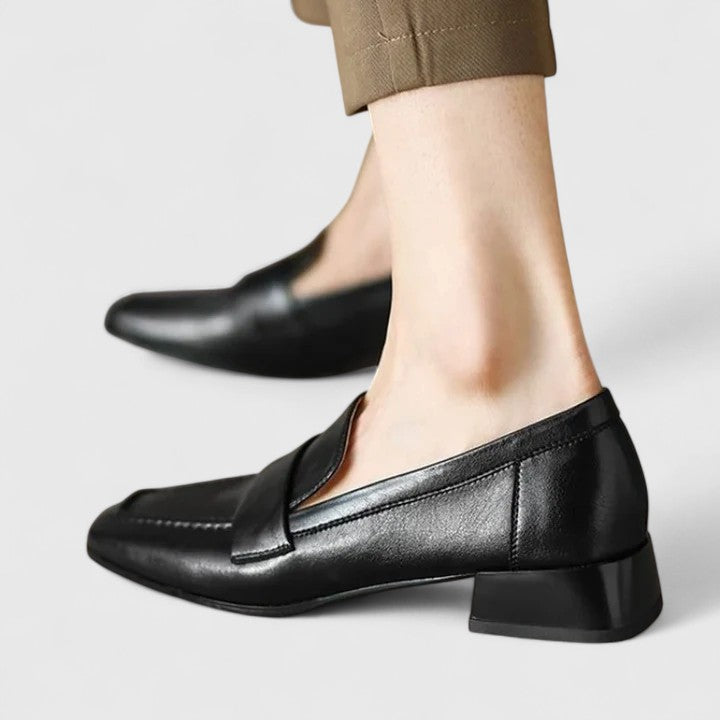 Leokadia | Ortopedyczna Elegancja Komfortu