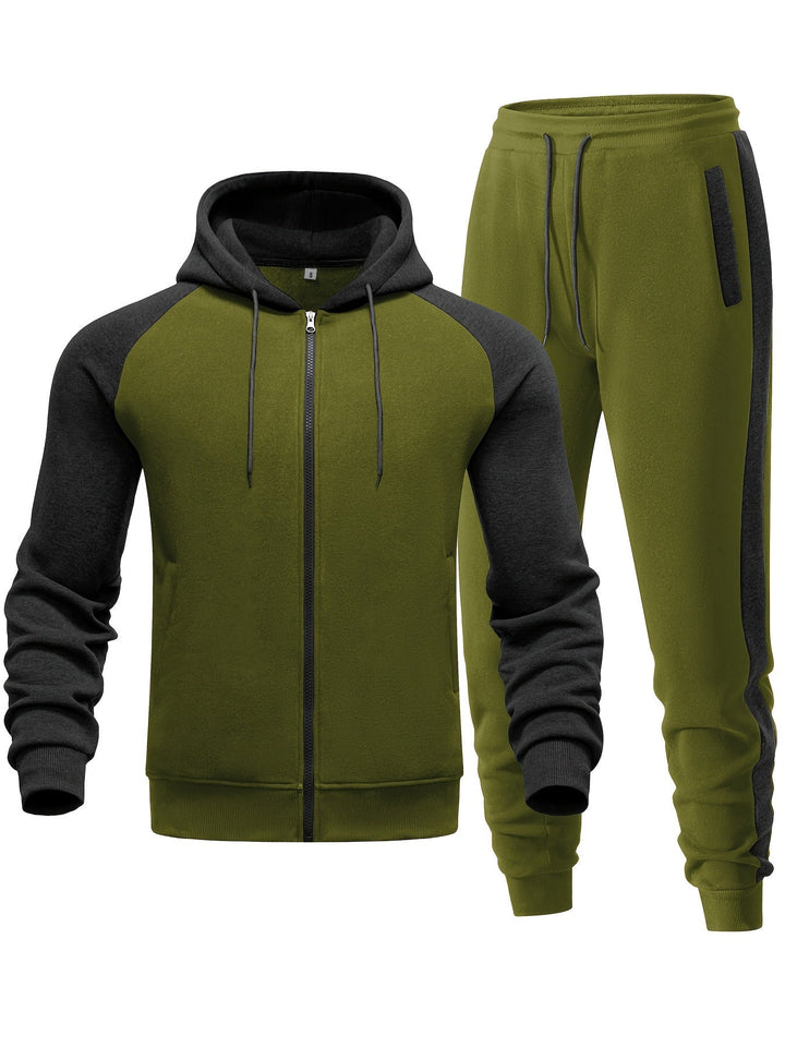 Męski dres – wygodna bluza z kapturem i spodnie dresowe